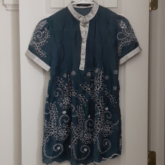 anthropologie Tops - Anthropologie teal silk blend top w/ eyelet design